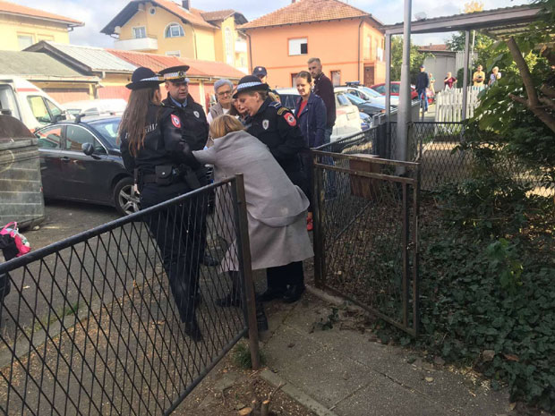 ПОТРЕСНО ИСЕЉЕЊЕ МАЈКЕ И ЋЕРКЕ: Избачене на улицу због 7.300 марака које су дуговале подстанару